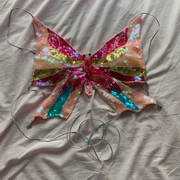 Tops - Beautiful sequin y2k butterfly top
